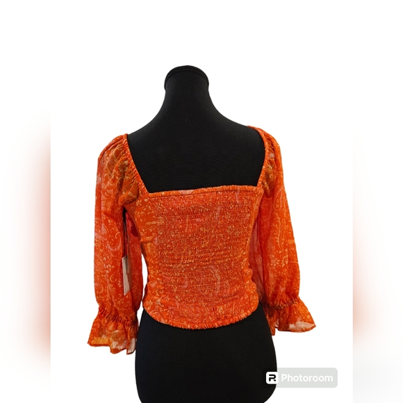 Ladies crop blouse - Picture 2 of 7